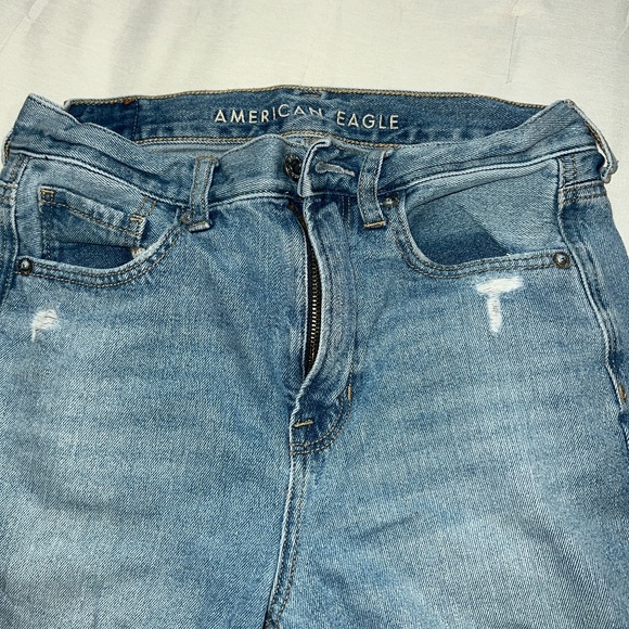 American Eagle High Rise Jeans - Picture 2 of 4